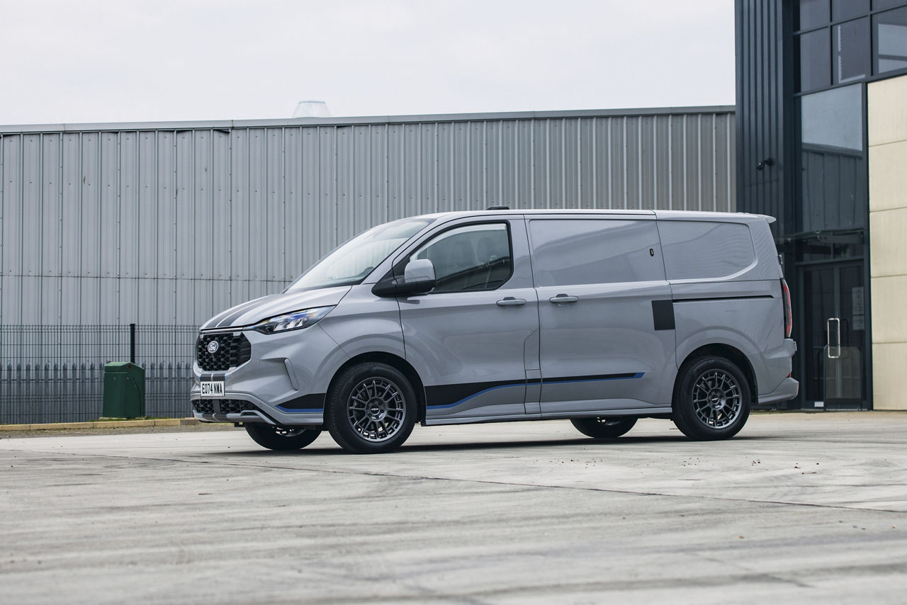 2026 Ford Transit - Rotiform OZR-T - Gun Metal | Rotiform